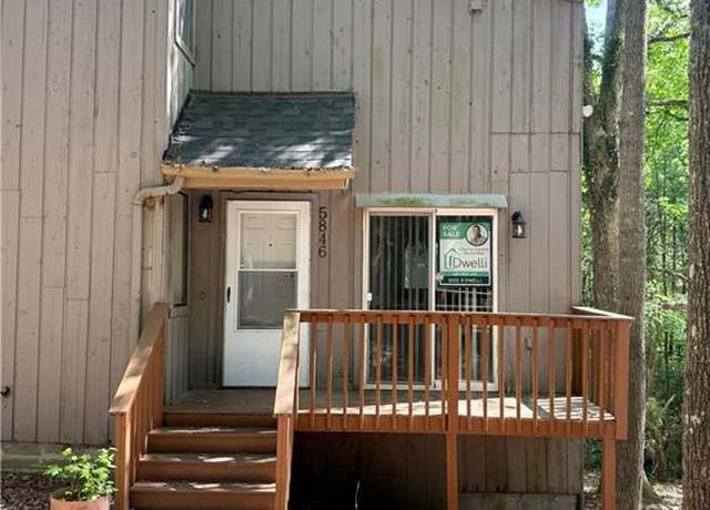 Property at 5846 Par Four Ct, Lithonia, GA 30038, 2 beds, 1.5 baths