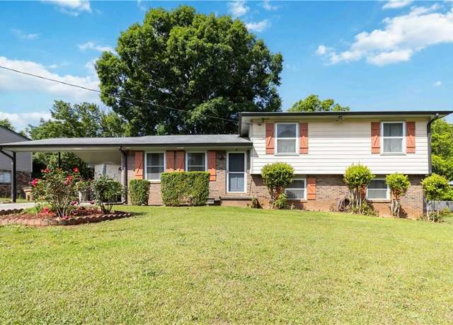 Property at 5791 Cobbrook Dr, Ellenwood, GA 30294, 3 beds, 1.5 baths