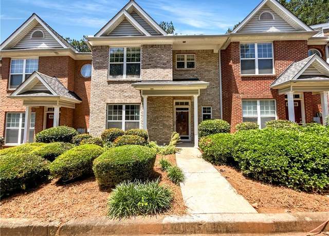 Property at 2031 Austin Park Cir, Decatur, GA 30032, 3 beds, 2.5 baths