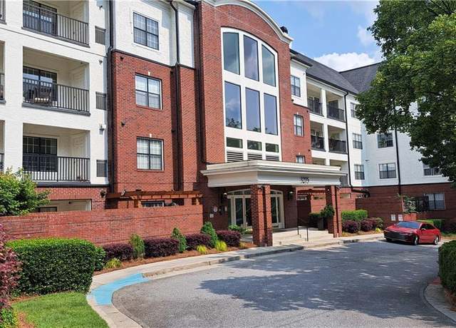 Property at 3275 Lenox Rd NE #110, Atlanta, GA 30324, 2 beds, 2 baths