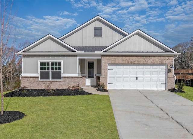Property at 365 Egret Ct, Jefferson, GA 30548, 3 beds, 2 baths