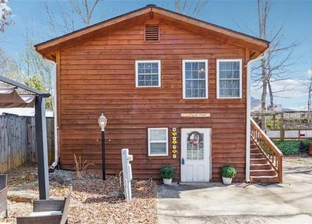 Property at 65 Bear Mountain Trl, Cleveland, GA 30528, 3 beds, 2 baths