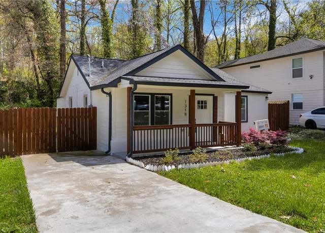 Property at 1318 Graymont Dr SW, Atlanta, GA 30310, 3 beds, 2 baths