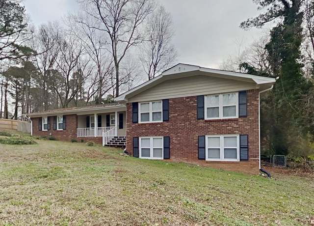 Property at 2550 Stoney Brook Ln NE, Marietta, GA 30062, 3 beds, 2 baths