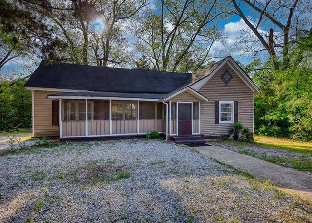 Property at 2228 Emory St, Covington, GA 30014, 3 beds, 1 bath