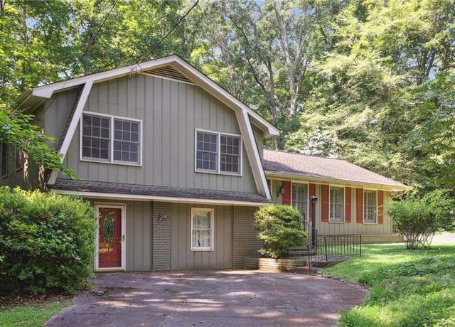 Property at 2691 Old Hickory Dr NW, Marietta, GA 30064, 4 beds, 3 baths