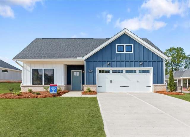 Property at 5245 Maggie Mae Ln, Cumming, GA 30028, 2 beds, 2.5 baths