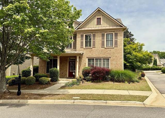 Property at 4916 Gathering Pl, Suwanee, GA 30024, 5 beds, 5 baths