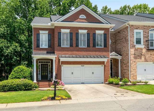 Property at 3401 Village Green Dr, Roswell, GA 30075, 4 beds, 3.5 baths