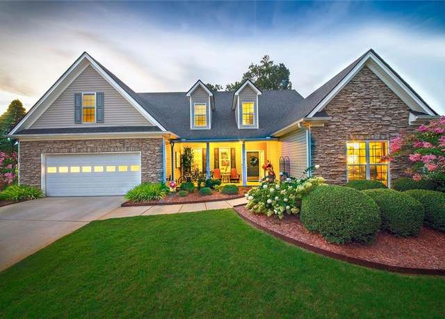 Property at 4493 Circassian Place Pl, Gainesville, GA 30507, 4 beds, 3.5 baths