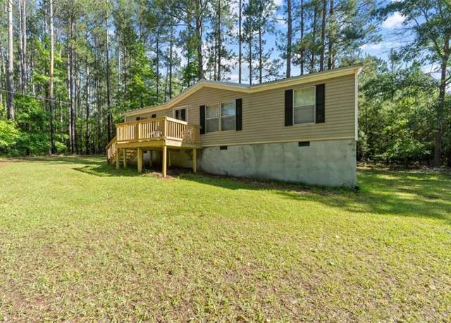 Property at 657 Rockville Springs Dr, Eatonton, GA 31024, 3 beds, 2 baths