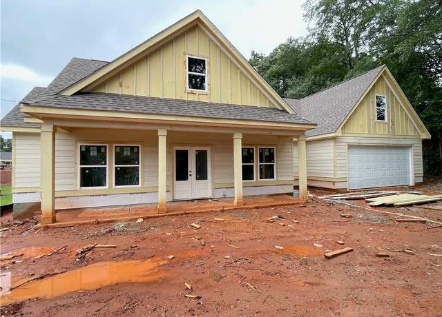 Property at 6169 Pinewood Dr SE, Covington, GA 30014, 3 beds, 2.5 baths