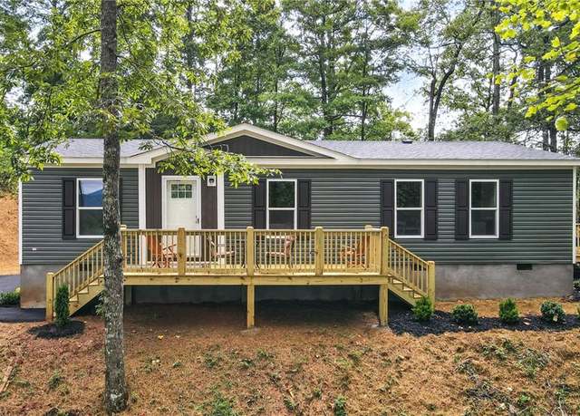 Property at 2373 Rainbow Ridge Rd, Hiawassee, GA 30546, 3 beds, 2 baths