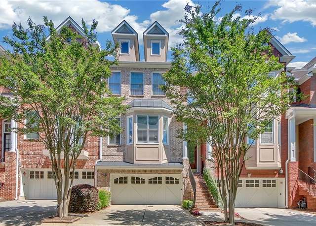 Property at 1037 Emory Parc Pl, Decatur, GA 30033, 4 beds, 3.5 baths