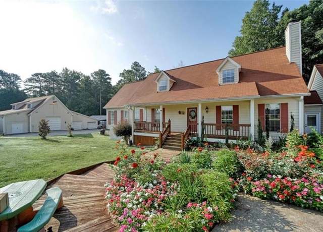 Property at 2585 Braselton Hwy, Buford, GA 30519, 3 beds, 2 baths