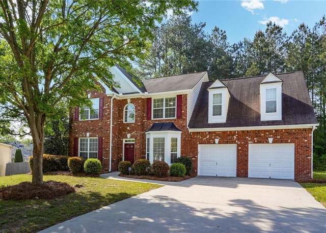 Property at 3656 Oak Ln SW, Powder Springs, GA 30127, 4 beds, 2.5 baths