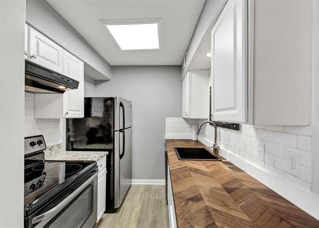 Property at 117 Lablanc Way NW, Atlanta, GA 30327, 1 bed, 1 bath