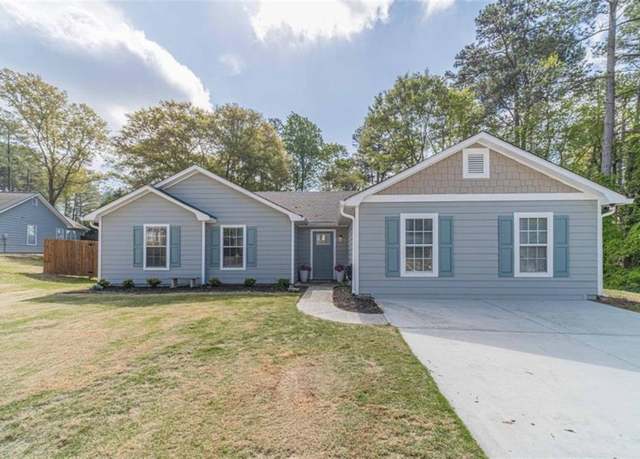 Property at 315 Fieldridge Dr, Lawrenceville, GA 30045, 3 beds, 2 baths