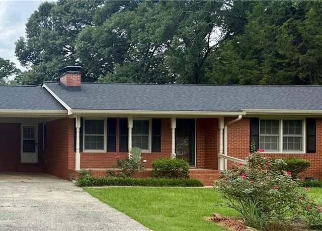 Property at 111 Howard St, Byron, GA 31008, 3 beds, 2 baths
