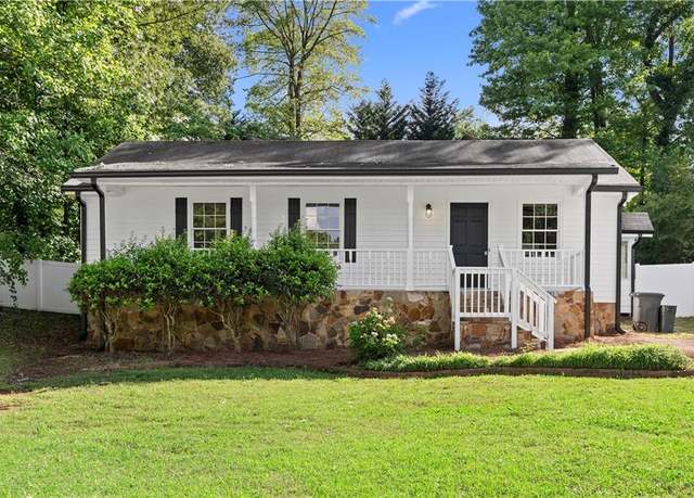Property at 2849 Knotty Pine Ct, Buford, GA 30519, 3 beds, 2 baths