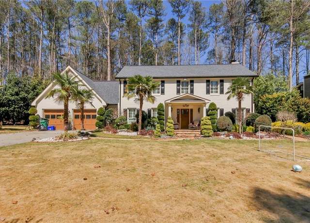 Property at 4970 Lakeland Woods Ct, Atlanta, GA 30338, 4 beds, 2.5 baths