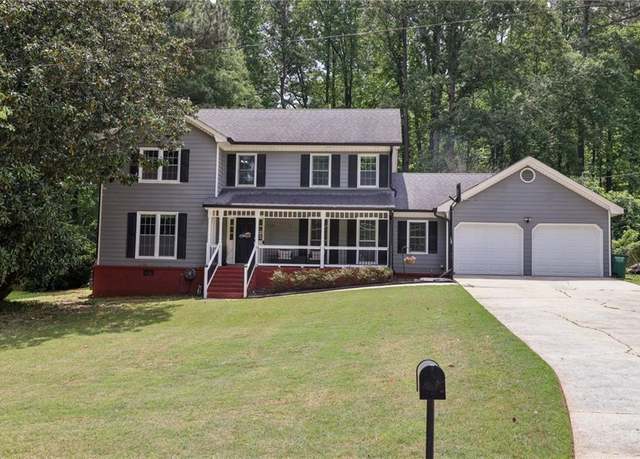Property at 4261 Vineyard Trl, Snellville, GA 30039, 4 beds, 2.5 baths