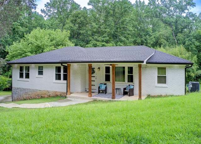 Property at 1740 Dodson Dr SW, Atlanta, GA 30311, 4 beds, 2.5 baths