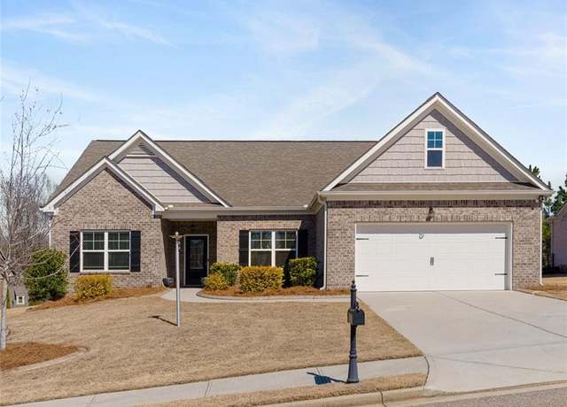 Property at 523 Lillian Way, Jefferson, GA 30549, 3 beds, 2 baths