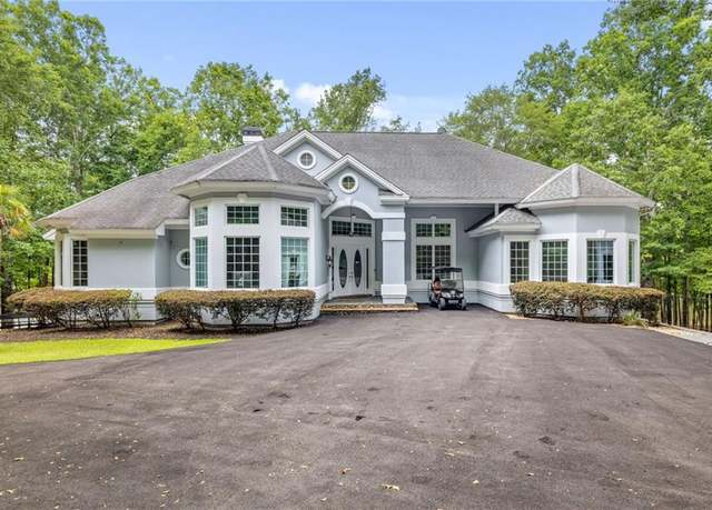 Property at 2200 Martins Ford Rd, Dahlonega, GA 30533, 4 beds, 4.5 baths