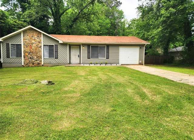 Property at 8227 Englewood Trl, Riverdale, GA 30274, 3 beds, 2 baths