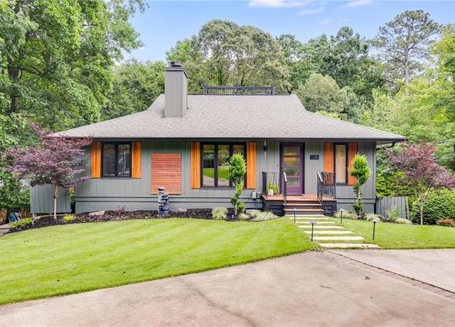 Property at 921 Oak Dr, Woodstock, GA 30189, 4 beds, 3 baths
