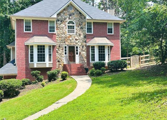 Property at 3460 Ebenezer Rd, Marietta, GA 30066, 3 beds, 2.5 baths