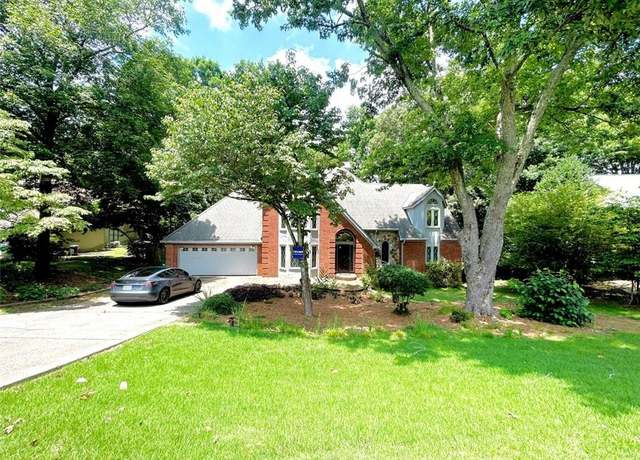 Property at 4819 Coppedge Trl, Peachtree Corners, GA 30096, 5 beds, 4 baths