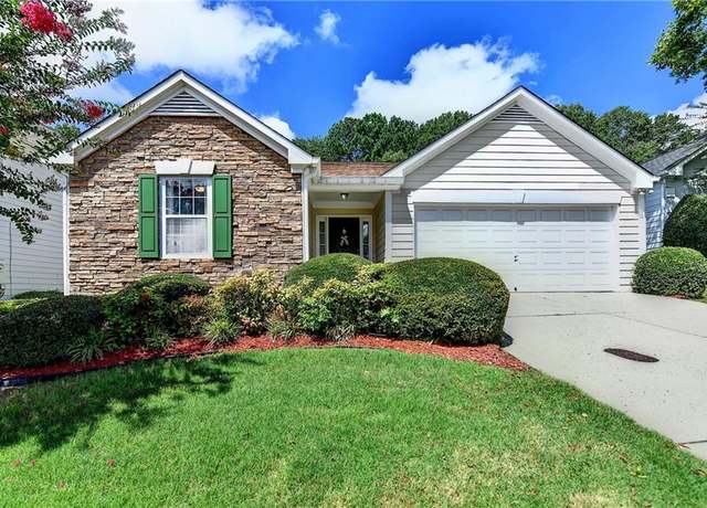 Property at 1025 Winthrope Chase Dr, Alpharetta, GA 30009, 3 beds, 2 baths