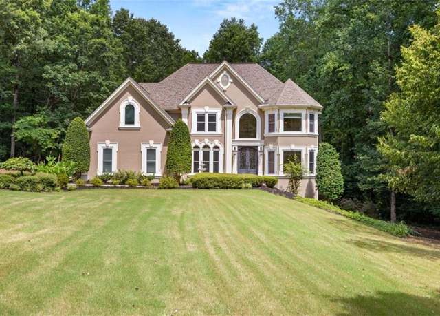 Property at 1406 Lull Water Ct, Hoschton, GA 30548, 7 beds, 5 baths