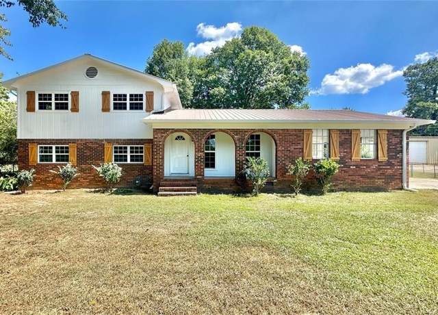 Property at 797 Mays Bridge Rd SW, Rome, GA 30165, 4 beds, 2 baths