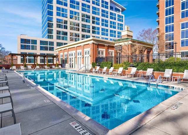 Property at 1820 Peachtree St NE #1207, Atlanta, GA 30309, 3 beds, 3 baths