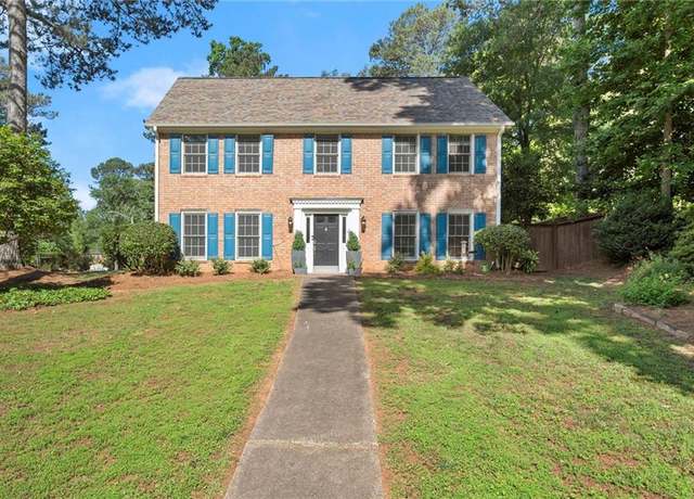 Property at 3999 Brintons Ml, Marietta, GA 30062, 5 beds, 3 baths
