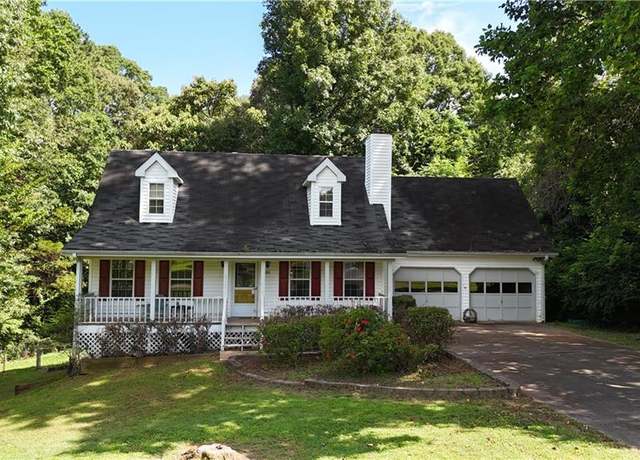 Property at 4510 Trellis Way, Braselton, GA 30517, 4 beds, 2 baths