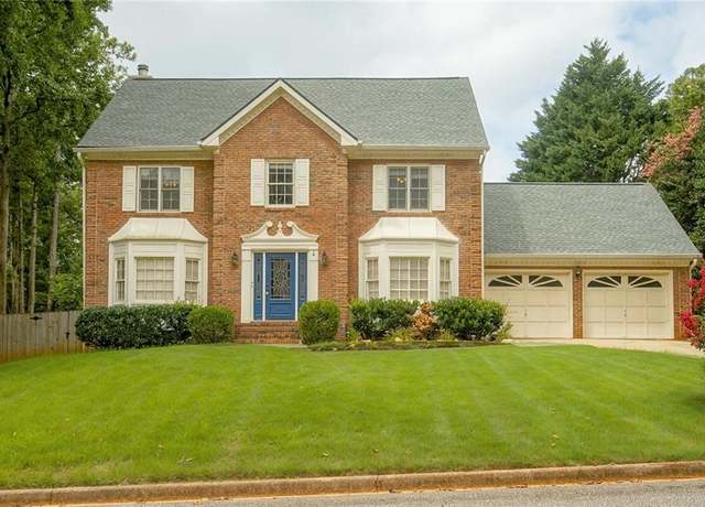 Property at 641 Rosa Dr, Lawrenceville, GA 30044, 4 beds, 2.5 baths