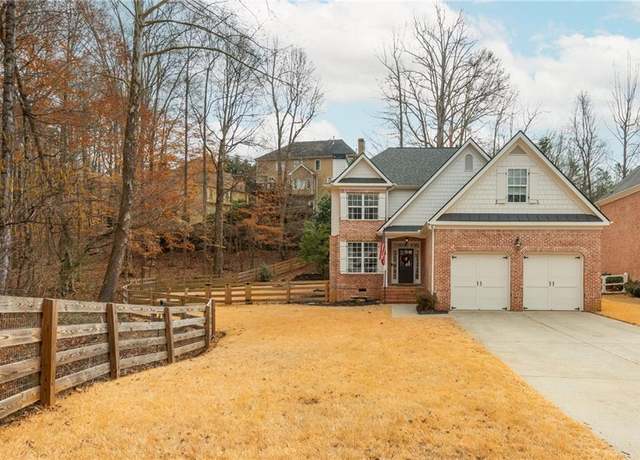 Property at 6220 Crofton Dr, Alpharetta, GA 30005, 4 beds, 2.5 baths