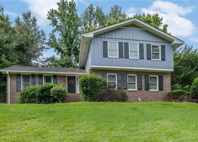 Property at 5618 Fern Creek Dr SW, Lilburn, GA 30047, 4 beds, 3 baths