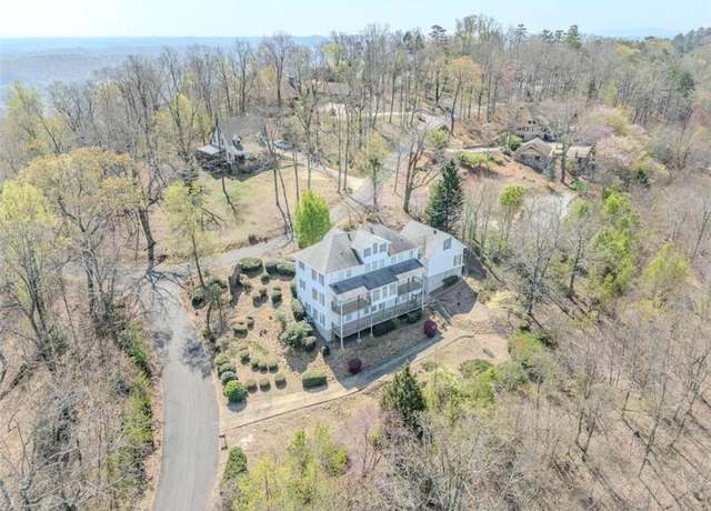 Property at 1 Hidden Ridge Dr, Rome, GA 30165, 6 beds, 4.5 baths