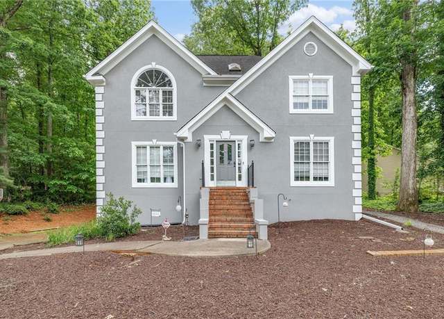Property at 959 Vendue Dr, Lawrenceville, GA 30044, 4 beds, 2.5 baths
