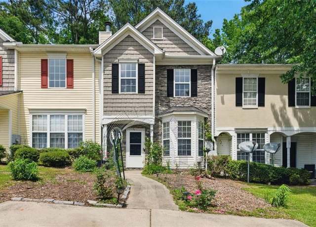 Property at 1689 Camden Forrest Way, Riverdale, GA 30296, 3 beds, 2.5 baths