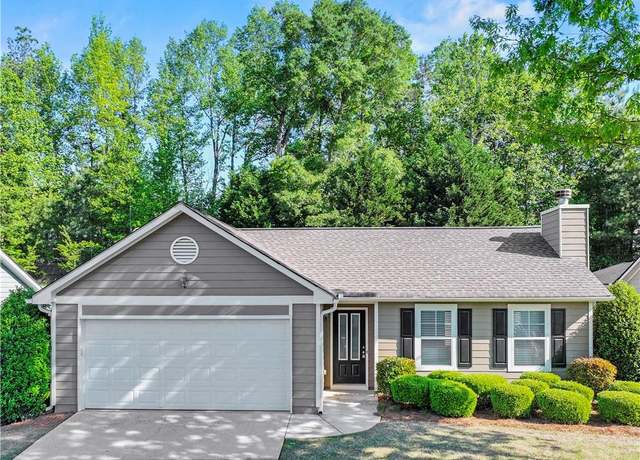 Property at 498 Walnut Woods Dr, Braselton, GA 30517, 3 beds, 2 baths