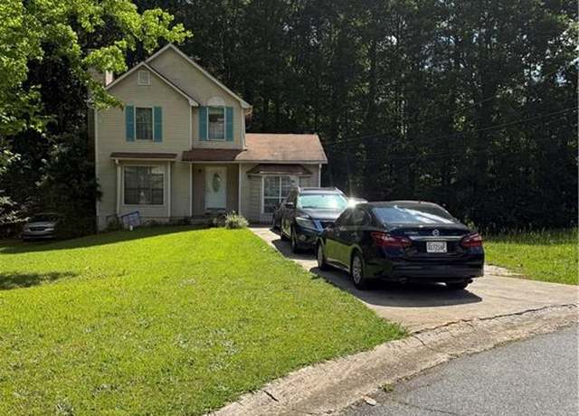 Property at 9526 Autumn Ct, Jonesboro, GA 30238, 3 beds, 2.5 baths