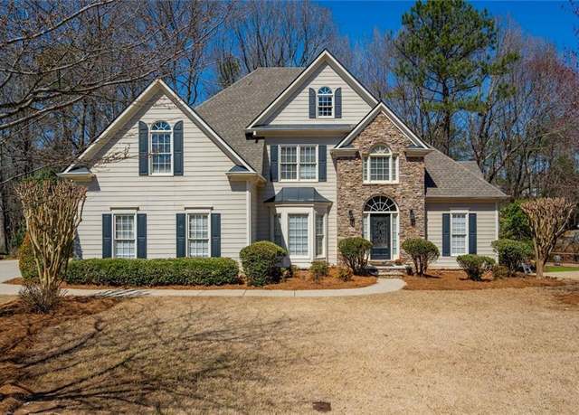 Property at 4125 Bridle Ridge Dr, Suwanee, GA 30024, 5 beds, 3 baths