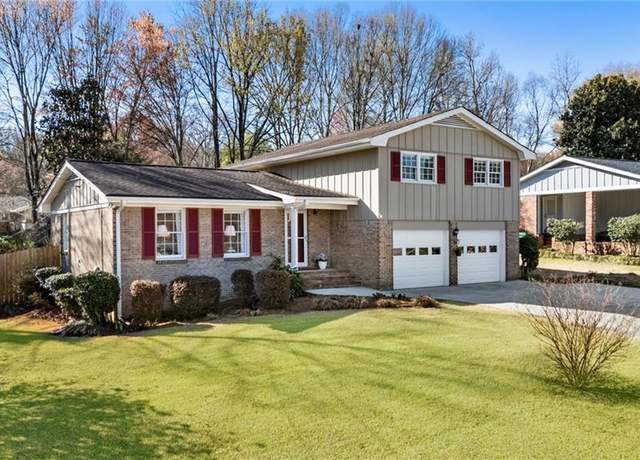 Property at 6784 Tilton Ln, Peachtree Corners, GA 30360, 3 beds, 2.5 baths