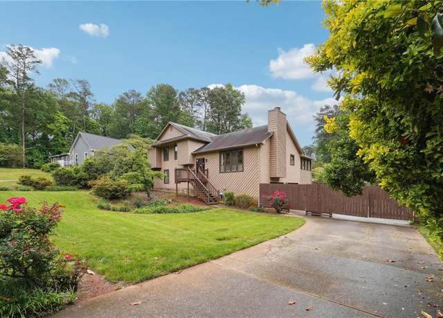 Property at 3730 Willow Mill Dr, Lawrenceville, GA 30044, 5 beds, 3 baths